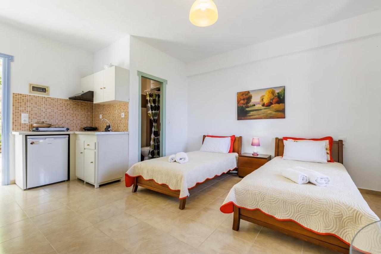 Anemi Studios Skopelos Eksteriør billede